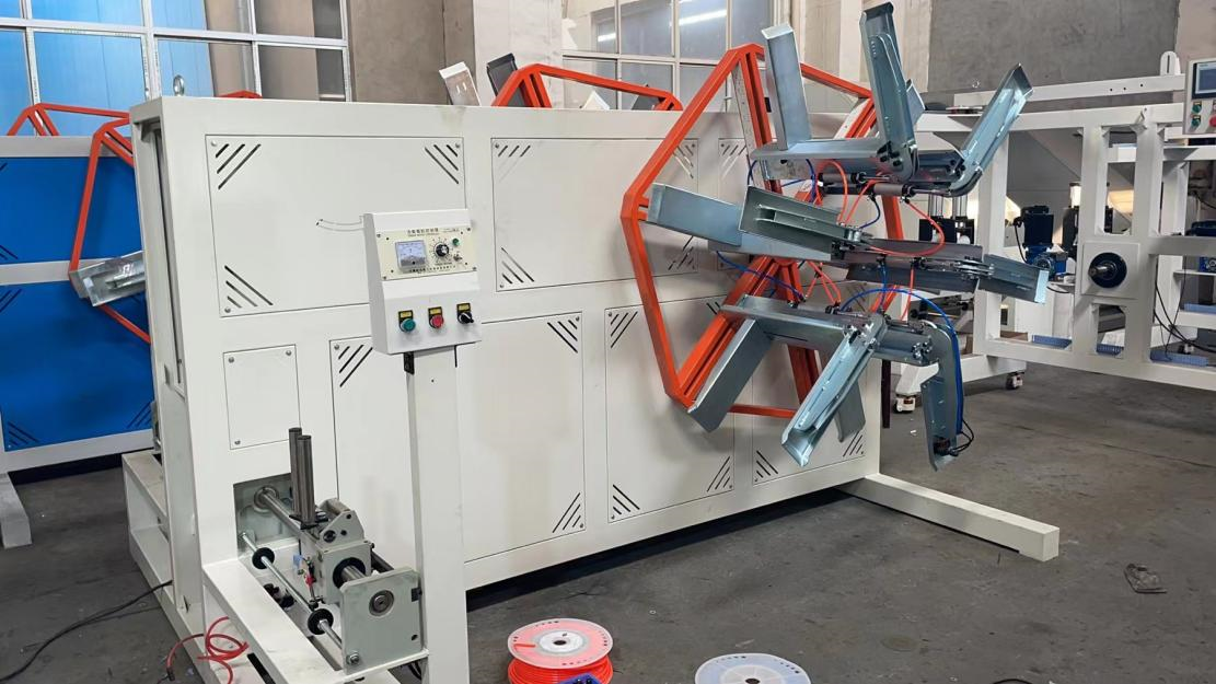 Dual coiler for HDPE pipe