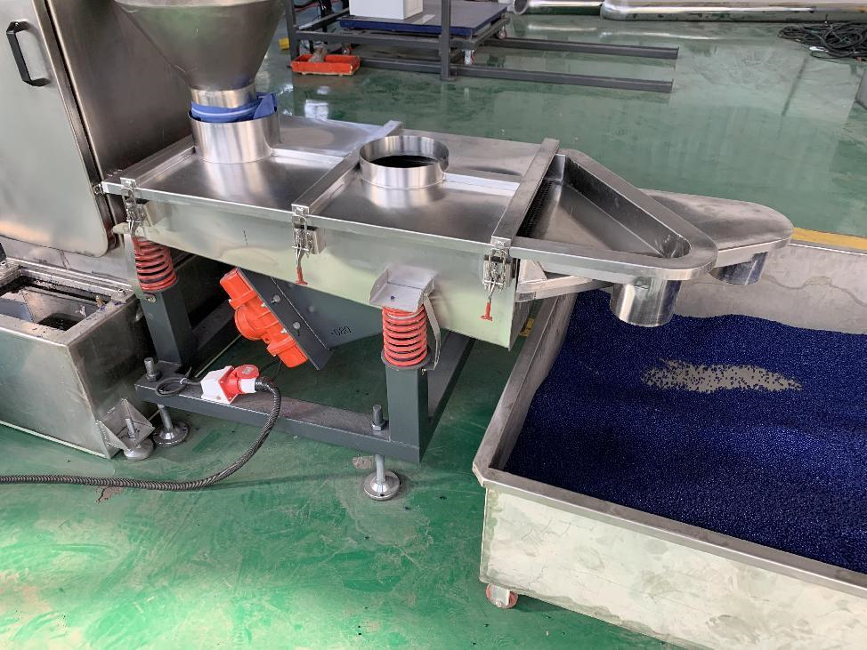 Compact 2 layer classifier